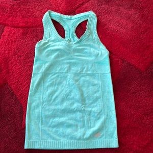 New Balance sports tank